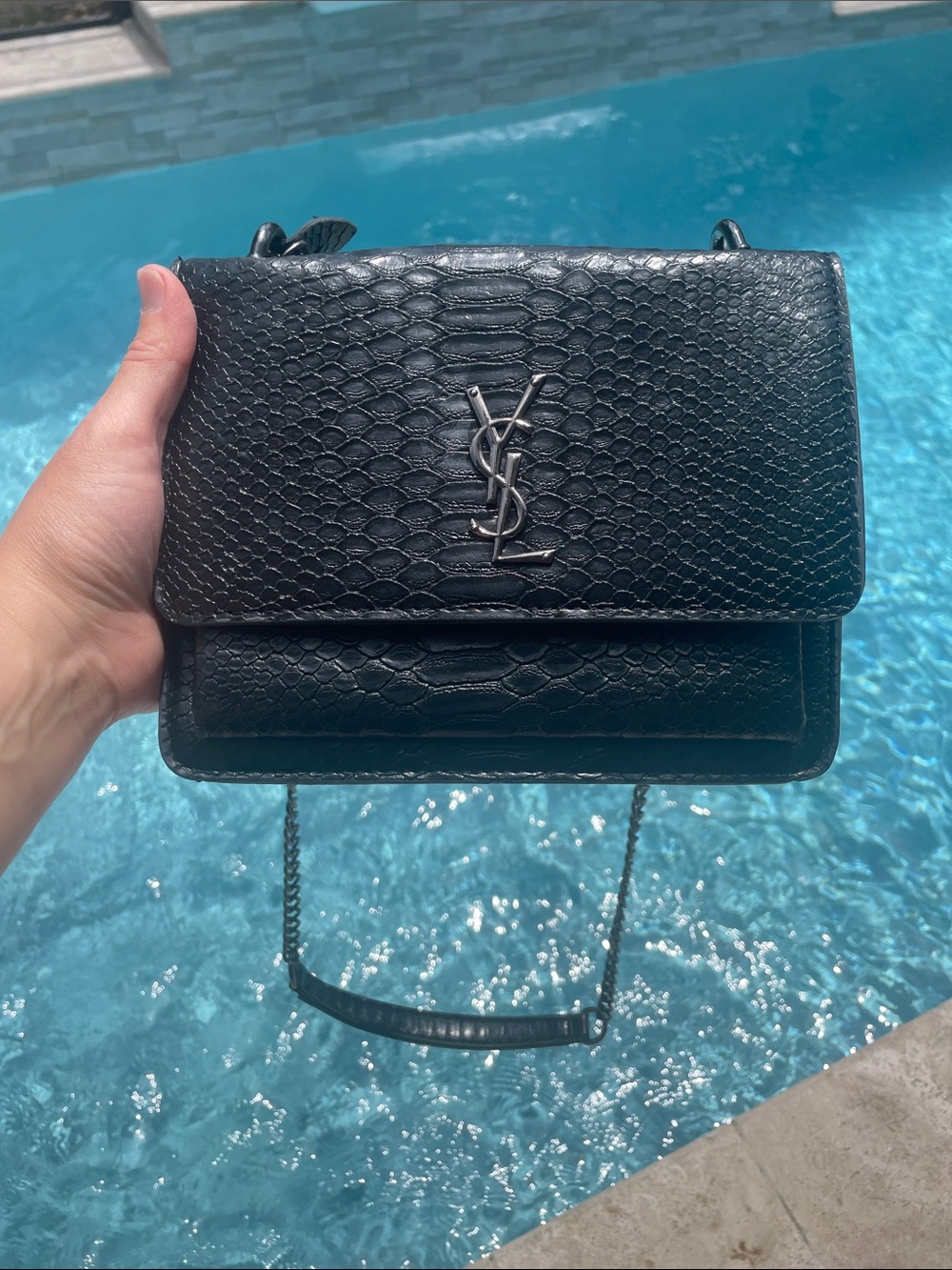 Purse - Picture 4 of 6